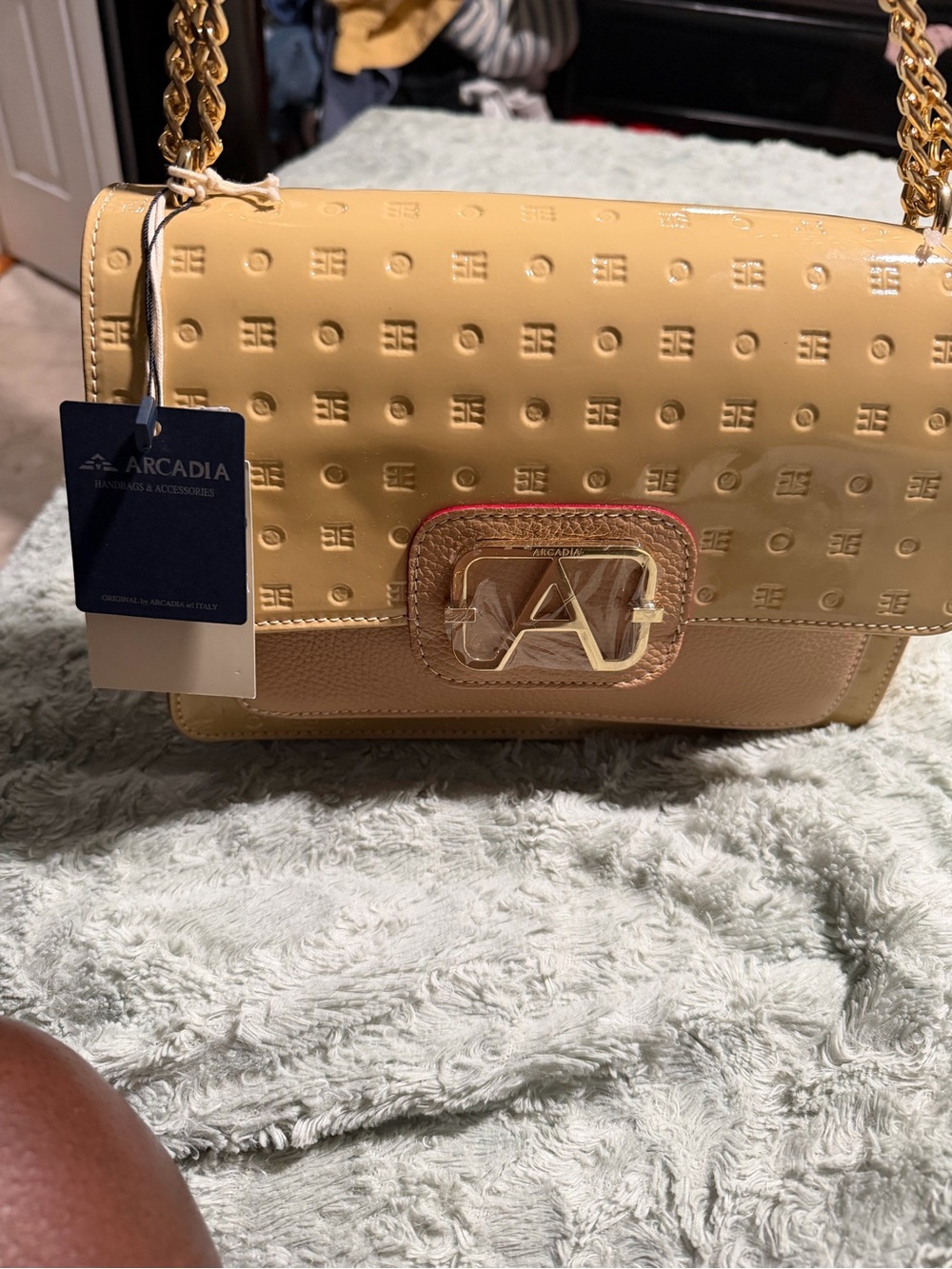Arcadia Two-Tone Beige Shoulder Bag with Gold Chain